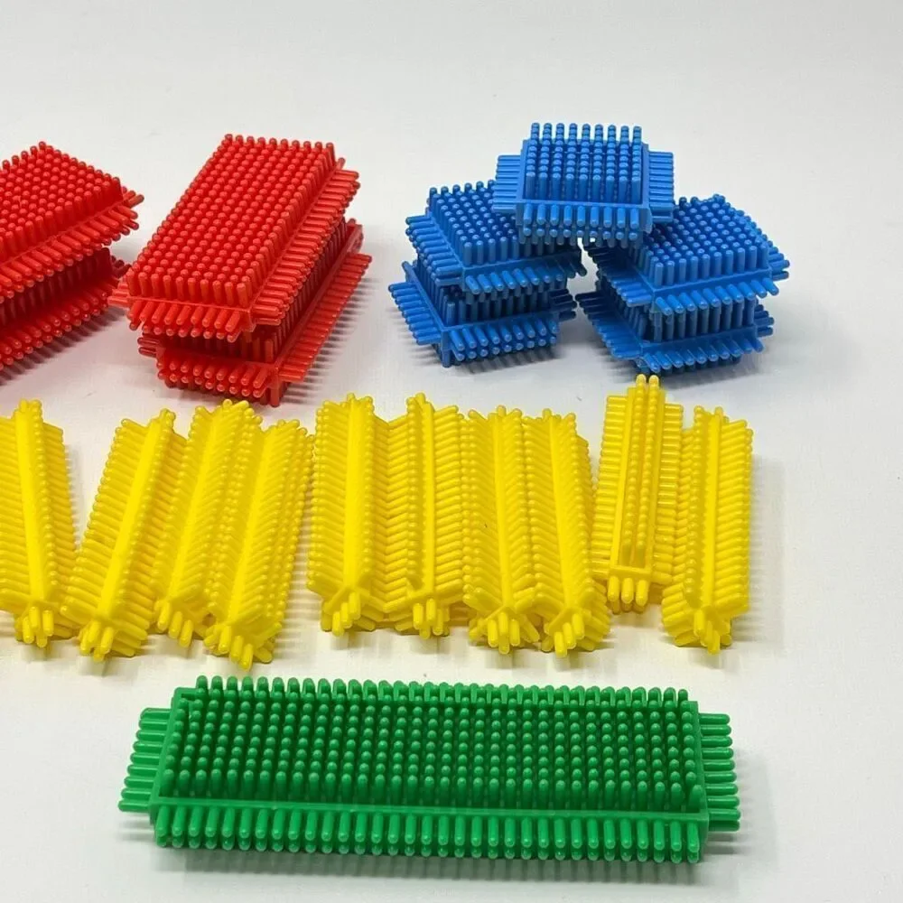 Vintage Playskool Bristle Blocks 28  Piece Lot